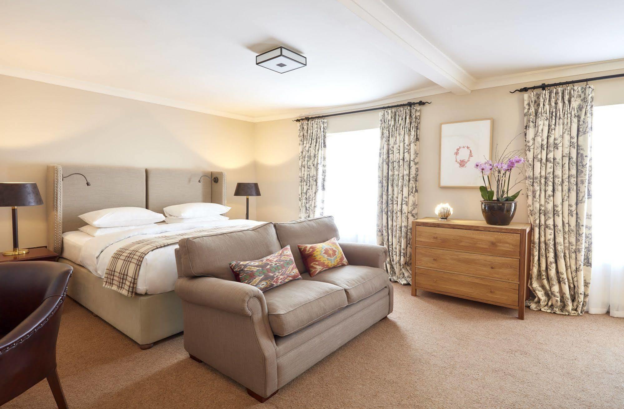 The Angel Hotel 4*